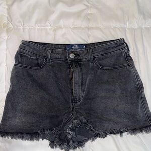 Hollister Women's Black Jean Shorts